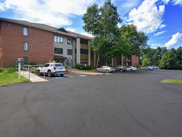 500 Candlewood Park, Unit 35, Nashua, NH 03062