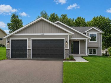 1102 2nd Street SE, Faribault, MN 55021
