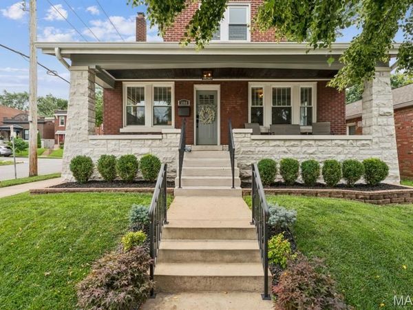 3900 Parker Avenue , St Louis, MO 63116