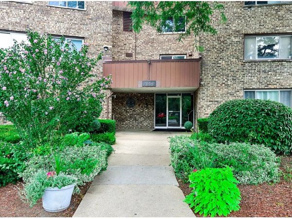 2650 Brookwood Way Drive , Unit 201B, Rolling Meadows, IL 60008