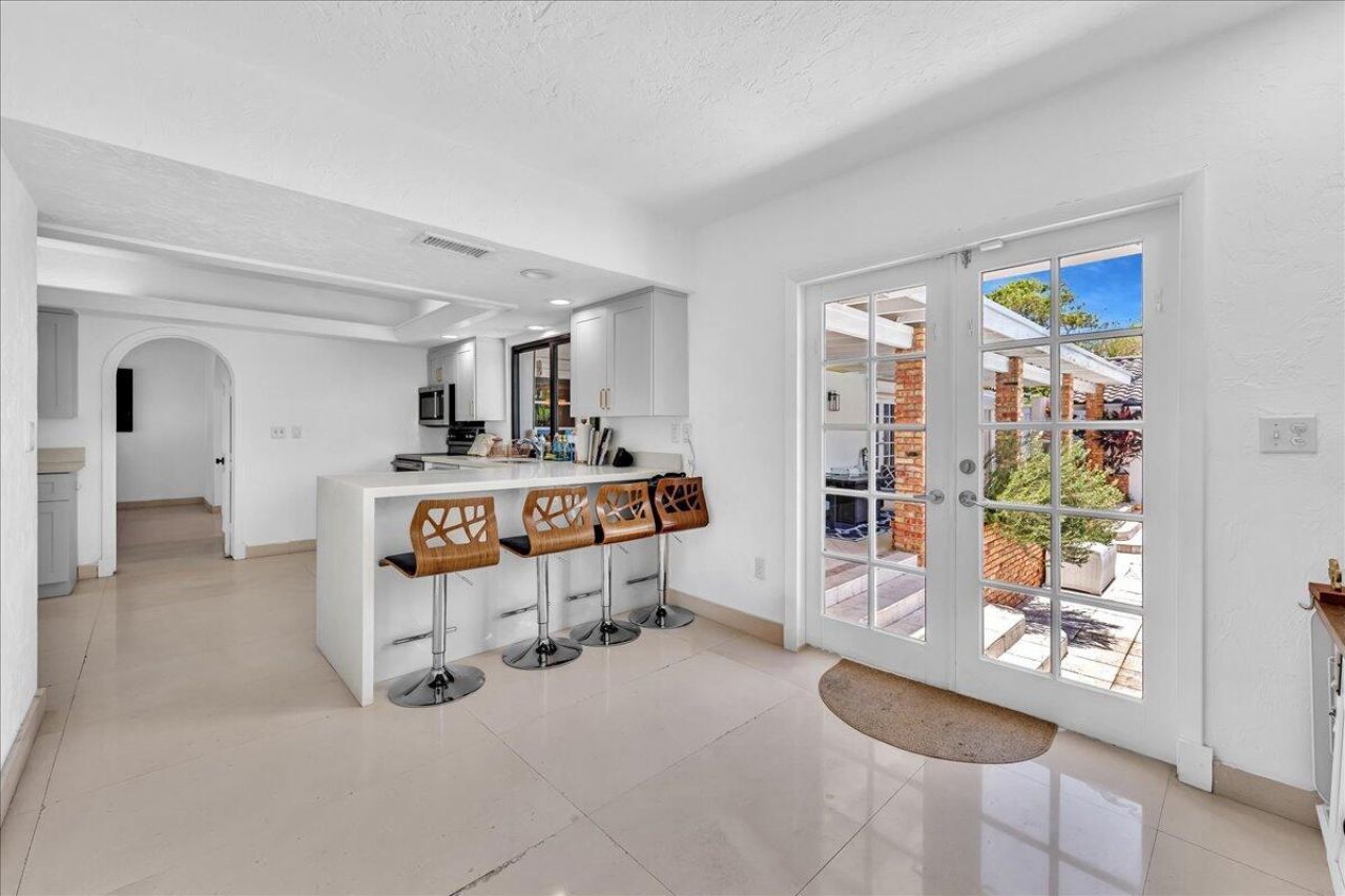 5901 SW 136th Street, Pinecrest, FL 33156 Photo