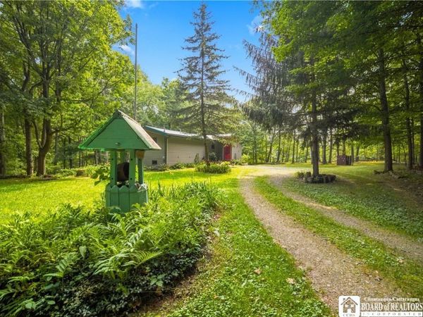 49 Oak Street, Westfield, NY 14787