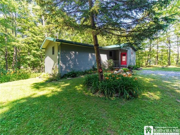 49 Oak Street, Westfield, NY 14787