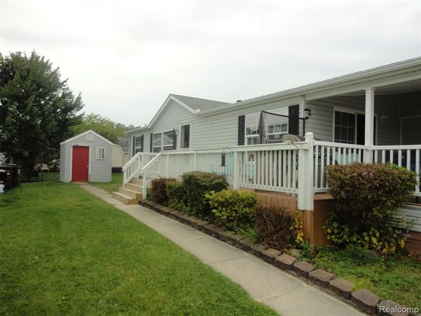 983 Tanners Lndg, Raisinville Twp, MI 48161