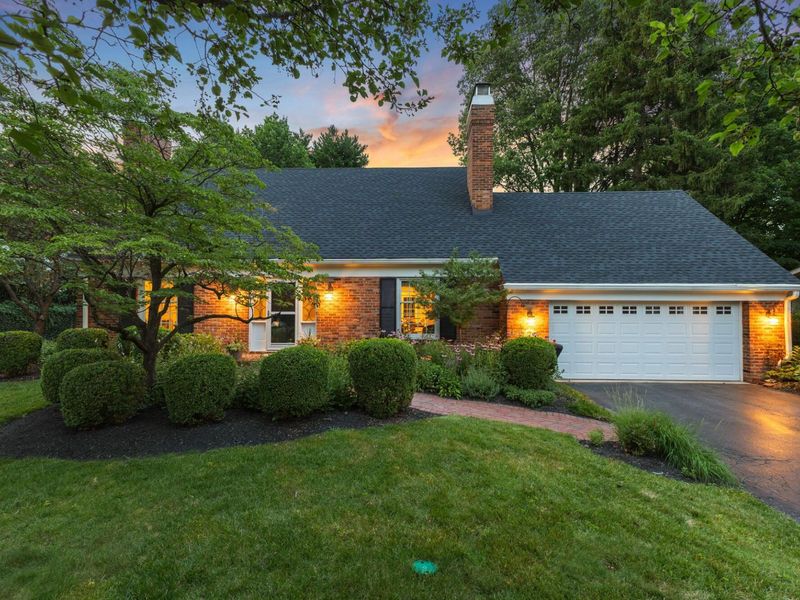 2520 Haverford Road, Columbus, OH 43220 Photo 1