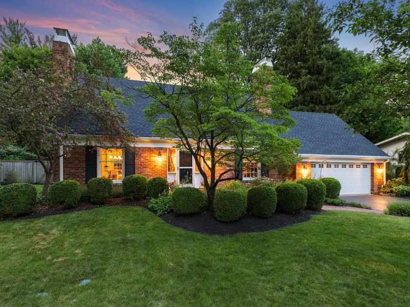 2520 Haverford Road, Columbus, OH 43220 Photo 5