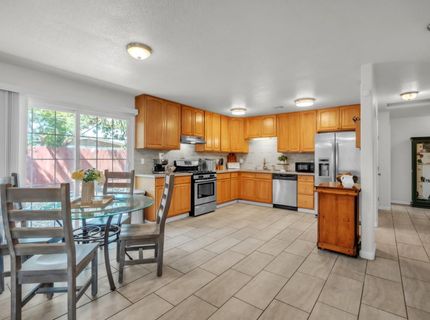 5615 48th Ave, Sacramento, CA 95823 Photo