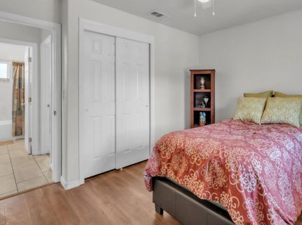 5615 48th Ave, Sacramento, CA 95823 Photo