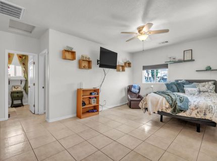 5615 48th Ave, Sacramento, CA 95823 Photo