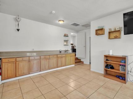 5615 48th Ave, Sacramento, CA 95823 Photo