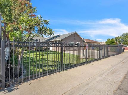 5615 48th Ave, Sacramento, CA 95823 Photo