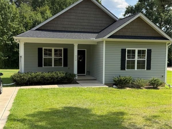 572 Turlington Road, Dunn, NC 28334