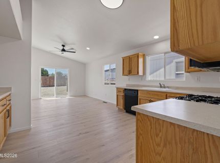 419 Sunshine Lane, Fernley, NV 89408 Photo
