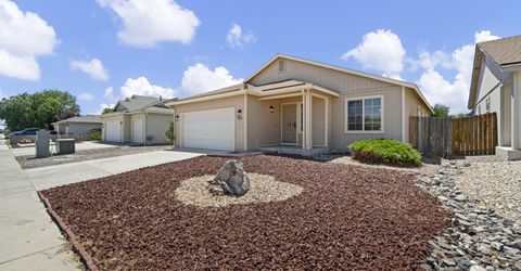 419 Sunshine Lane, Fernley, NV 89408 Photo