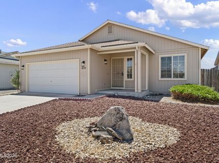 419 Sunshine Lane, Fernley, NV 89408 Photo