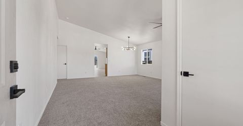 419 Sunshine Lane, Fernley, NV 89408 Photo