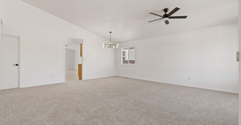 419 Sunshine Lane, Fernley, NV 89408 Photo