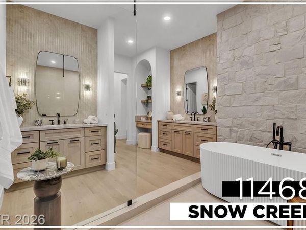 11468 Snow Creek Avenue, Las Vegas, NV 89135