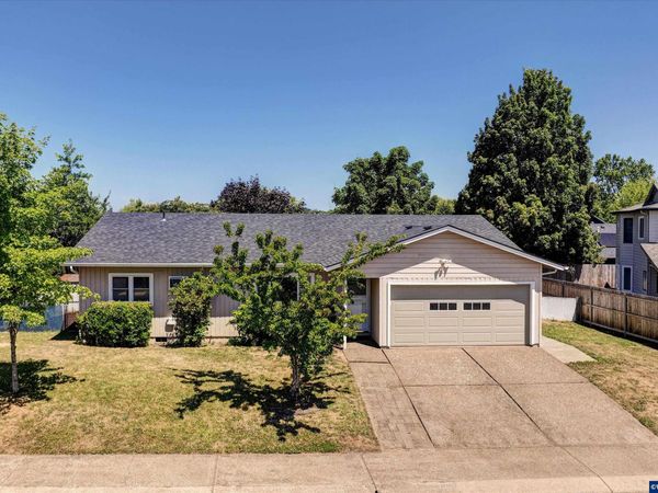 1719 Belmont Lp SW, Albany, OR 97321