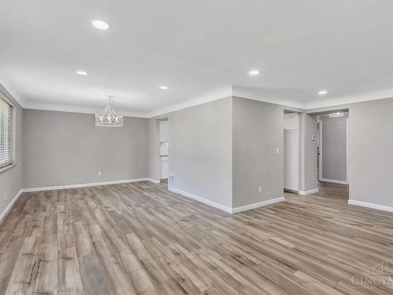 7873 Gail Drive, Deer Park, OH 45236 Photo 16
