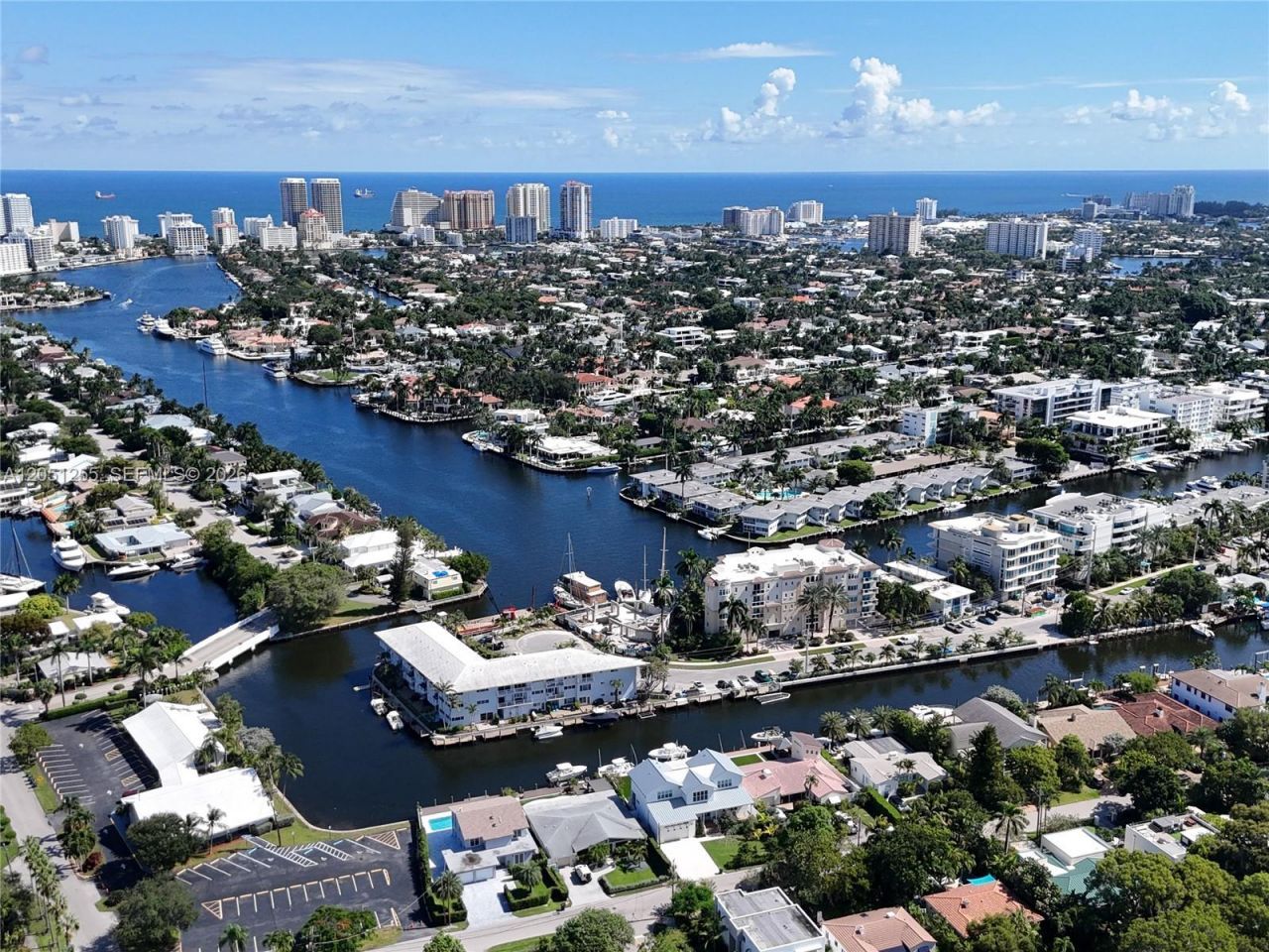 535 Hendricks Isle Apt , Unit 306, Fort Lauderdale, FL 33301 Photo