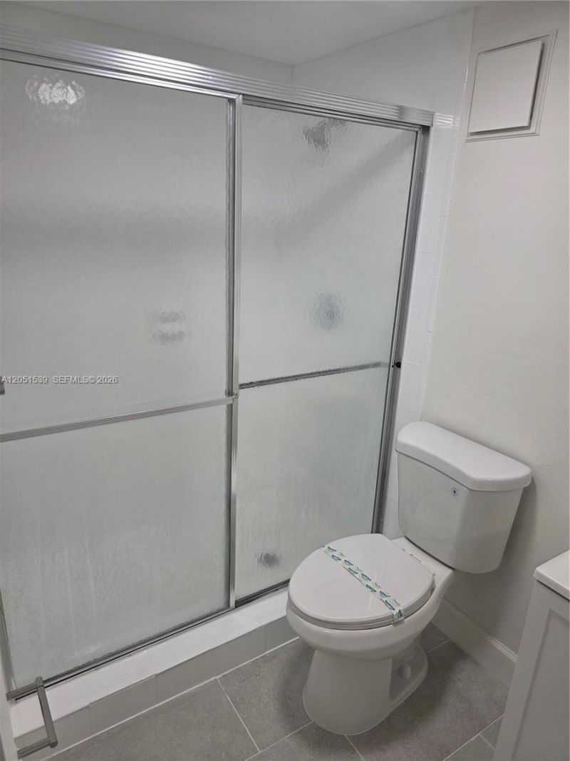 8025 SW 107th Ave, Unit 202, Miami, FL 33173 Photo