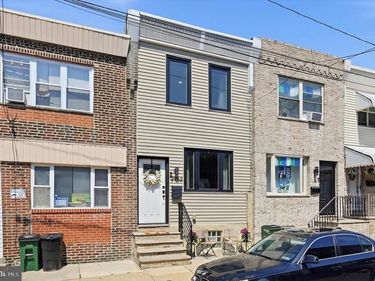 2952 S SYDENHAM, PHILADELPHIA, PA 19145