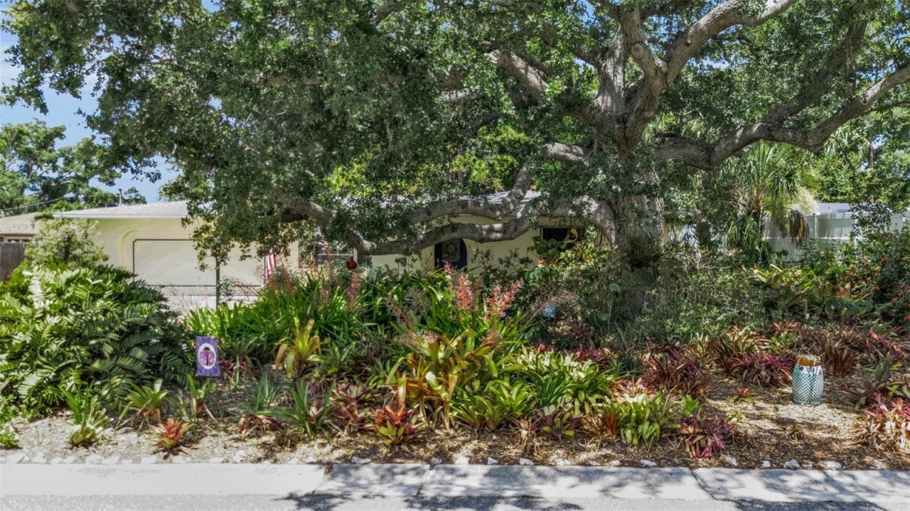 1808 49th Street W, Bradenton, FL 34209 Photo
