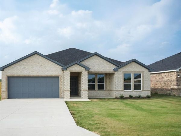 1009 Springview Lane, Mabank, TX 75147