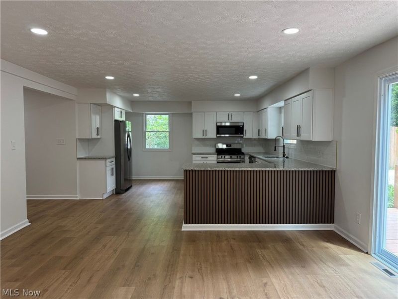 1281 S Hawkins Avenue, Akron, OH 44320 Photo 11