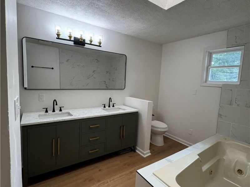 1281 S Hawkins Avenue, Akron, OH 44320 Photo 33