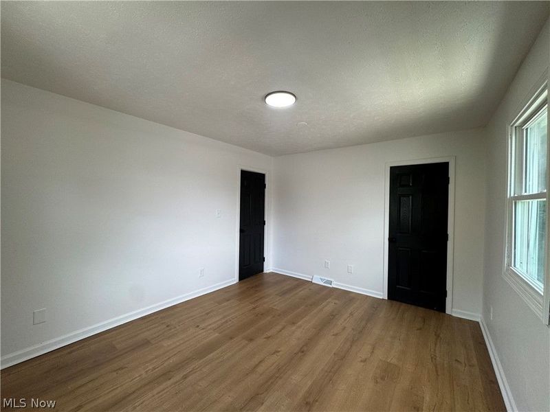 1281 S Hawkins Avenue, Akron, OH 44320 Photo 37