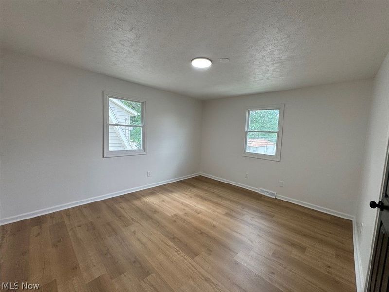 1281 S Hawkins Avenue, Akron, OH 44320 Photo 39