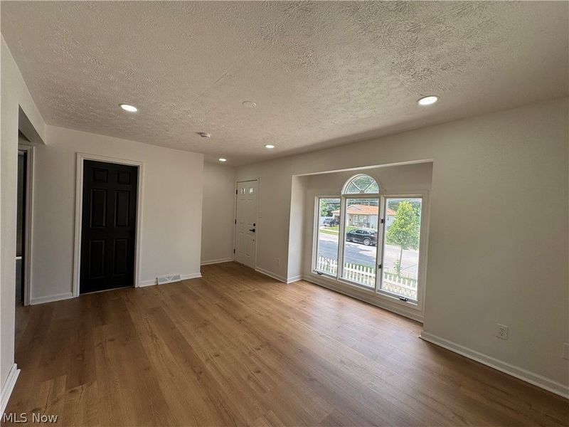 1281 S Hawkins Avenue, Akron, OH 44320 Photo 4