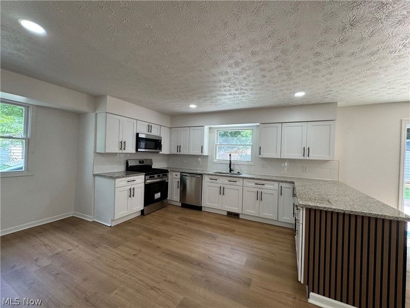 1281 S Hawkins Avenue, Akron, OH 44320 Photo 6