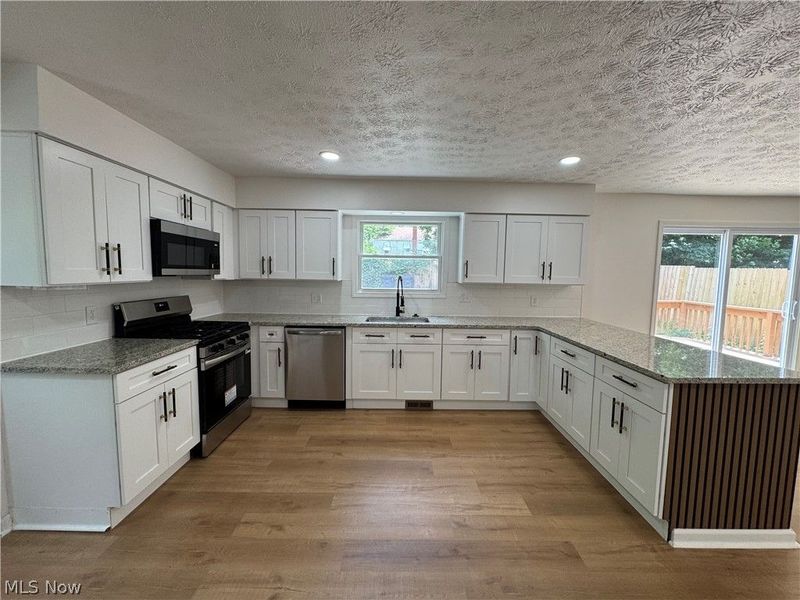 1281 S Hawkins Avenue, Akron, OH 44320 Photo 7