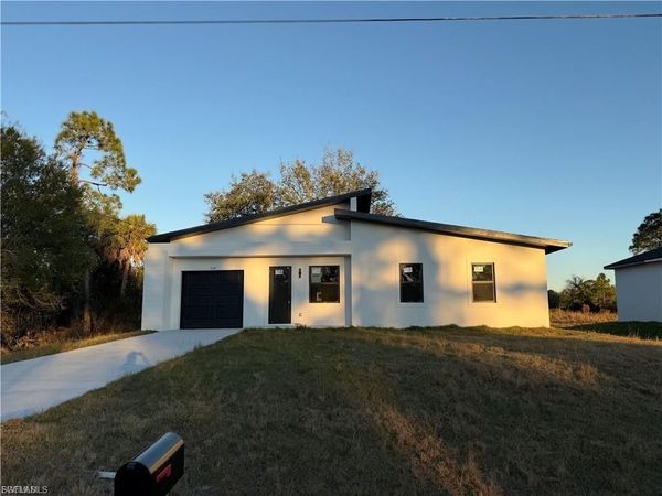 339 Western AVE S, LEHIGH ACRES, FL 33974