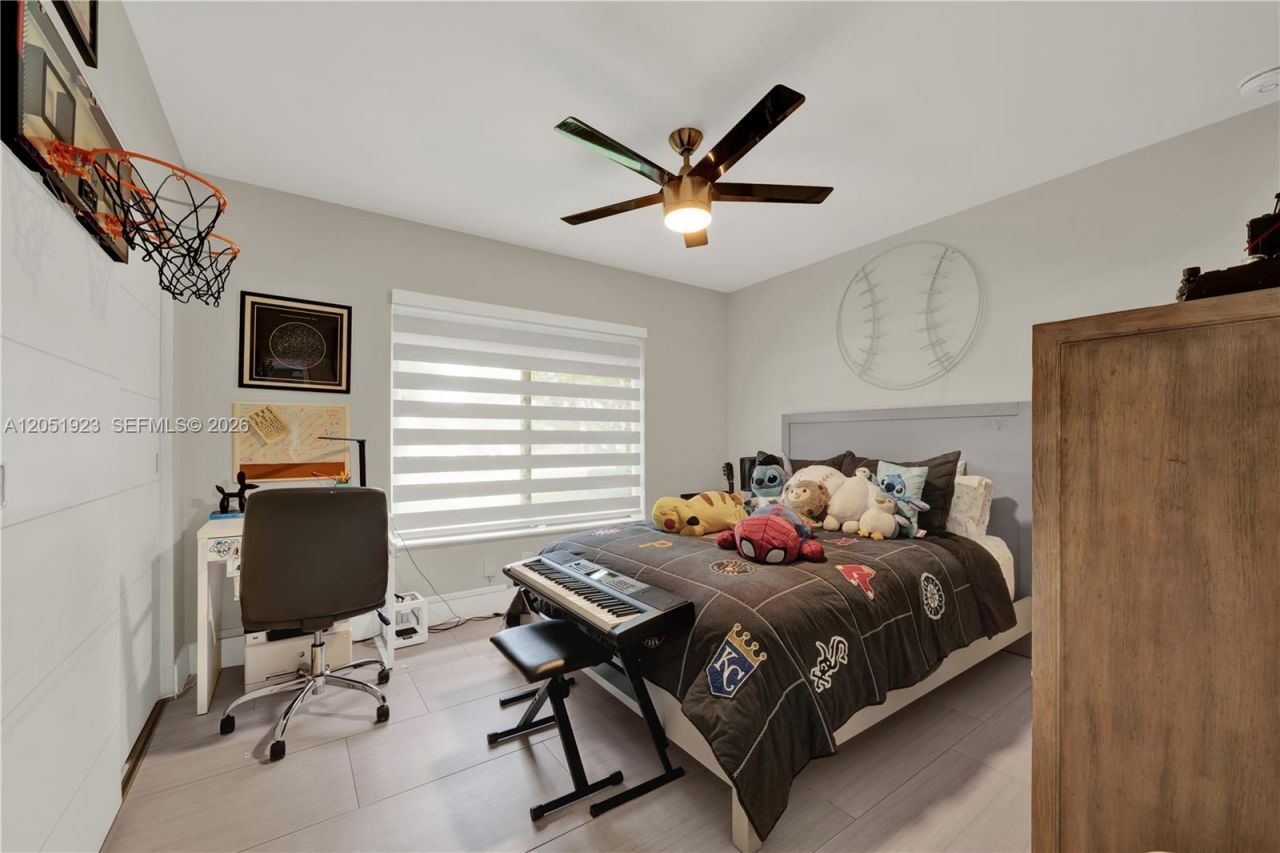 13370 SW 99th Ter, Miami, FL 33186 Photo
