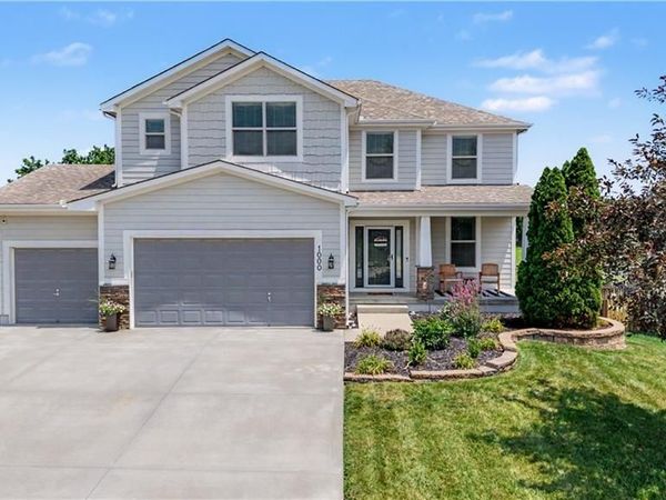 1000 BELLFLOWER Lane, Greenwood, MO 64034