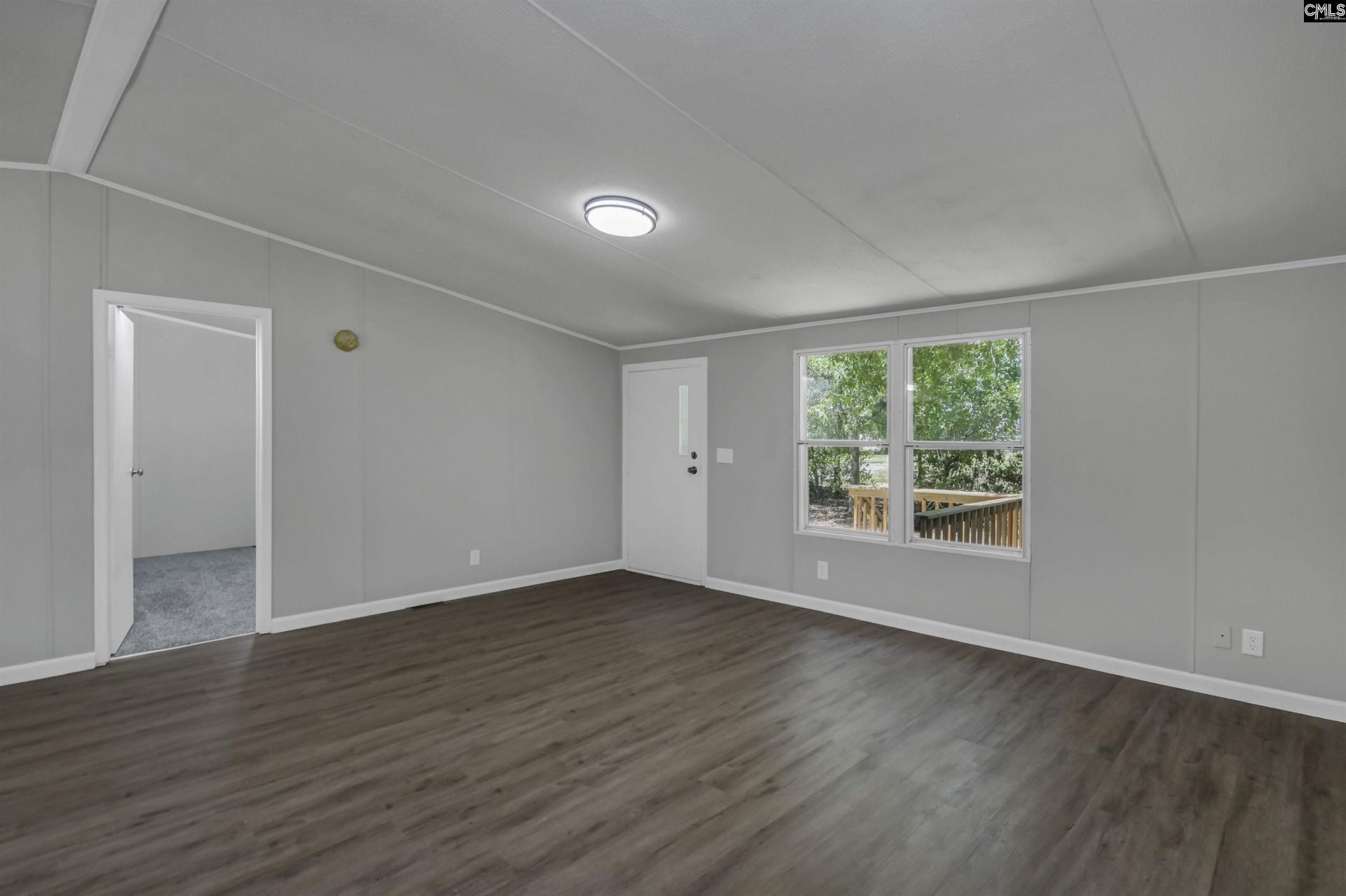 416 Otis Road  Photo 11