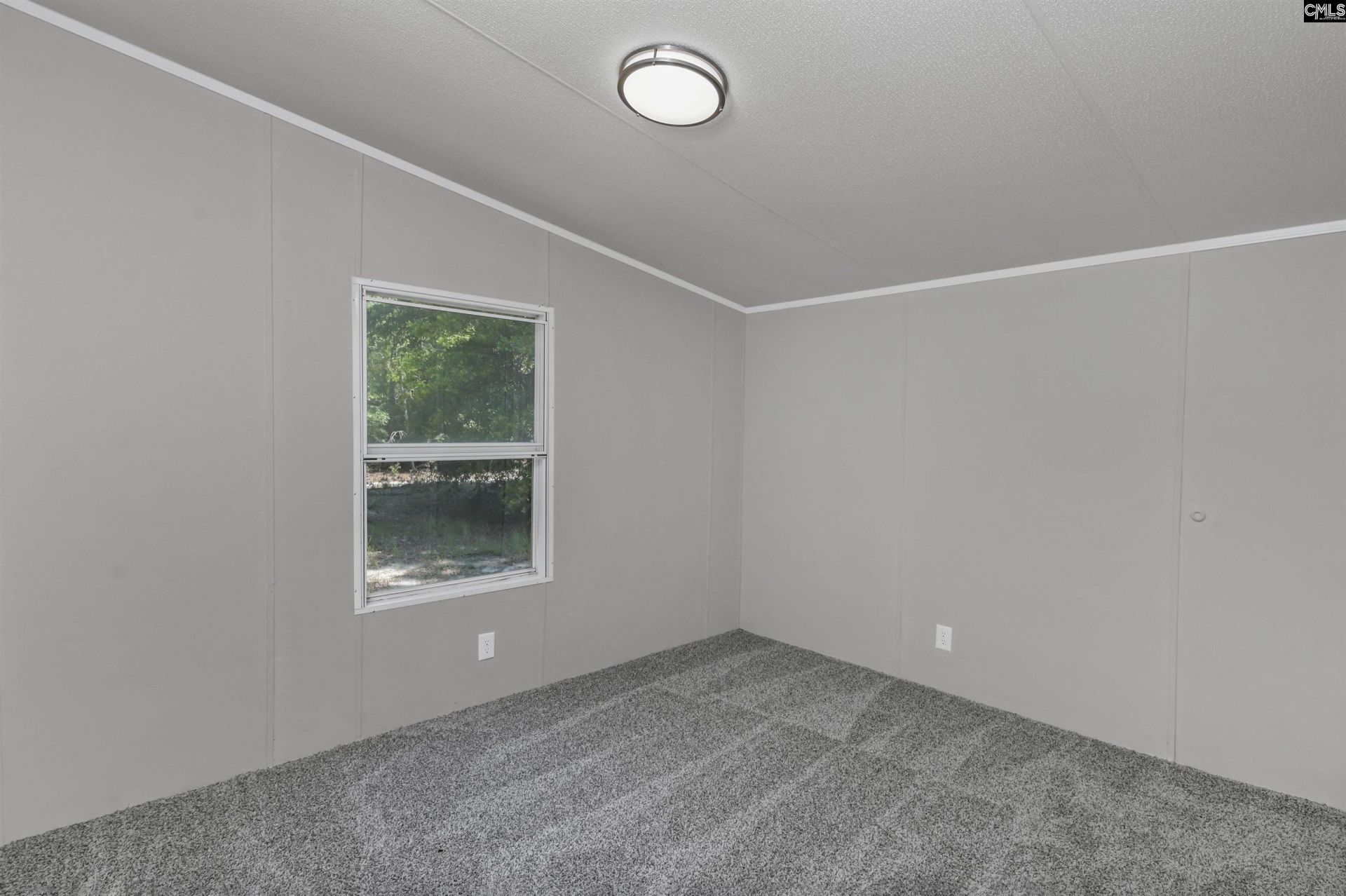 416 Otis Road  Photo 32