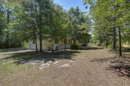 416 Otis Road  photo 4