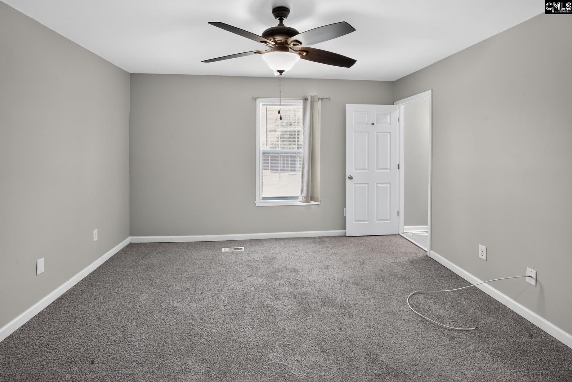 102 Petworth Drive Photo 9