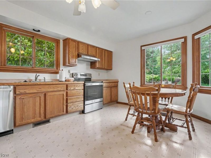127 Wilford Way, Tallmadge, OH 44278 Photo 18