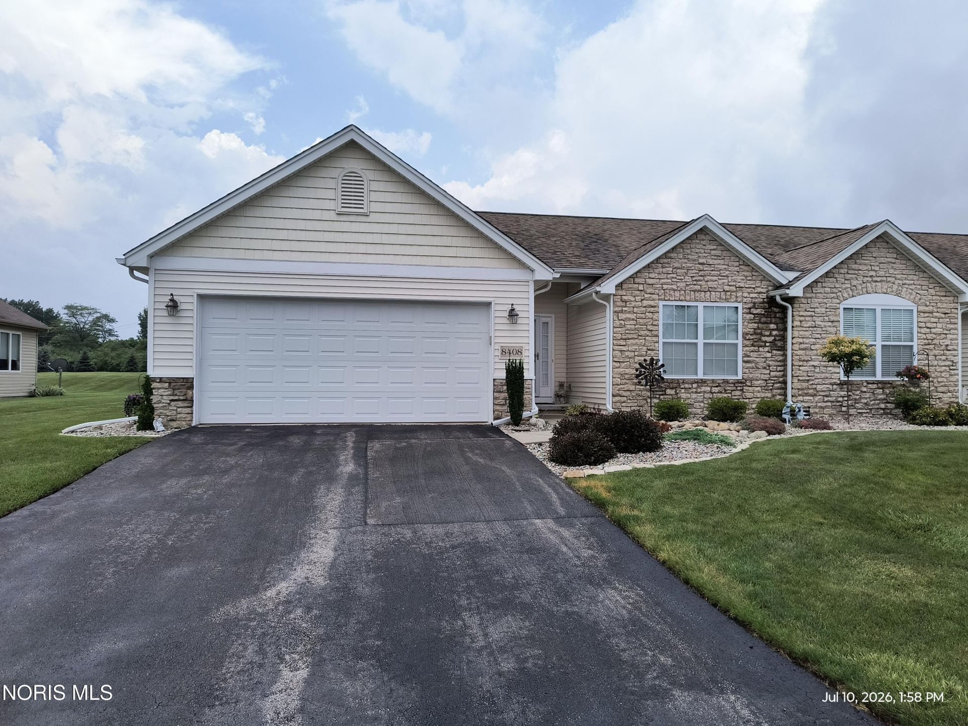 8408 Birchwood Lane, Northwood, OH 43619 Main Photo