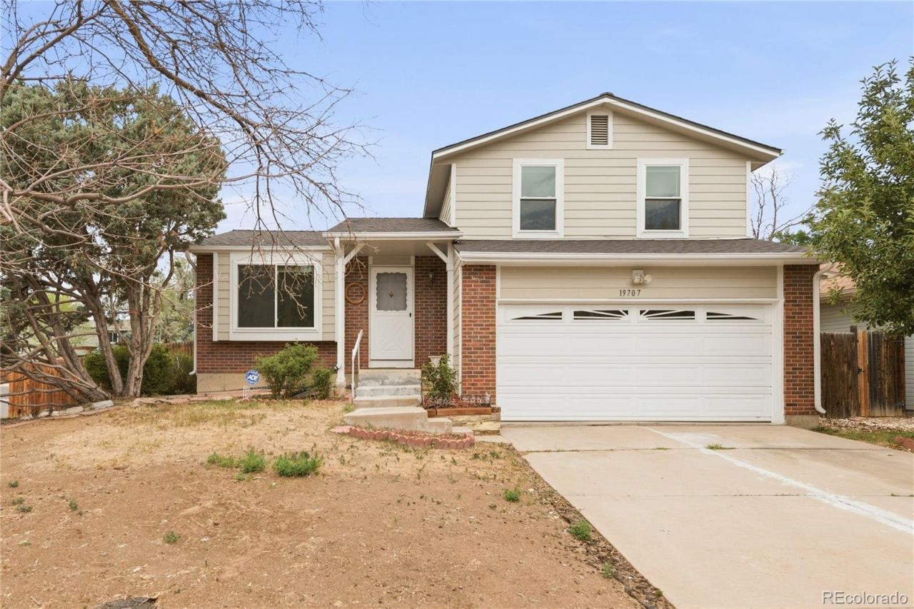 19707 E Princeton Place, Aurora, CO 80013 Main Photo