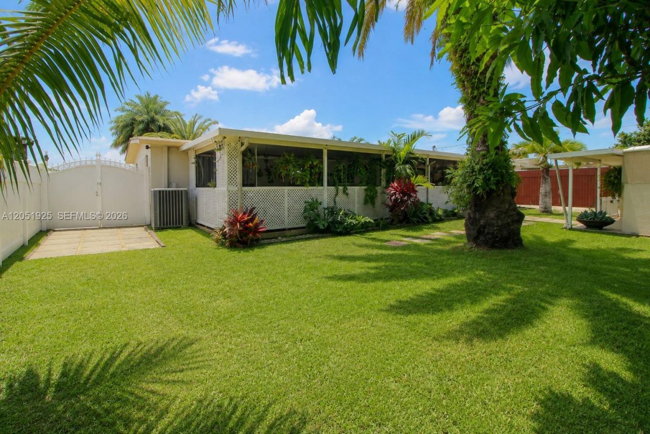 5865 W 13 Avenue, Hialeah, FL 33012 Photo