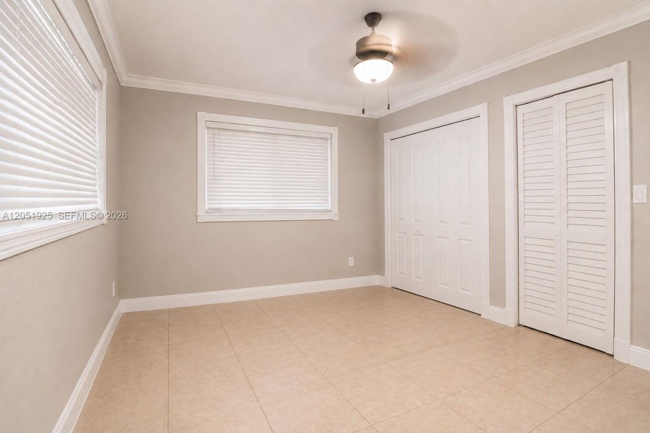 5865 W 13 Avenue, Hialeah, FL 33012 Photo