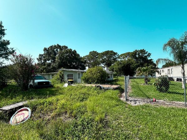 17202 Broadland Lane, Okeechobee, FL 34974