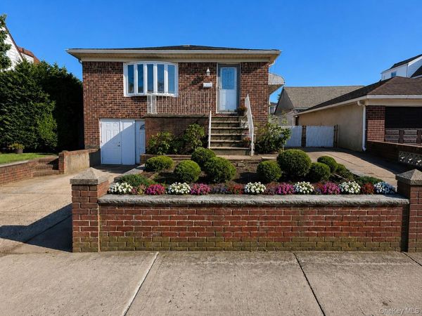 95-14 159th Avenue , Howard Beach, NY 11414